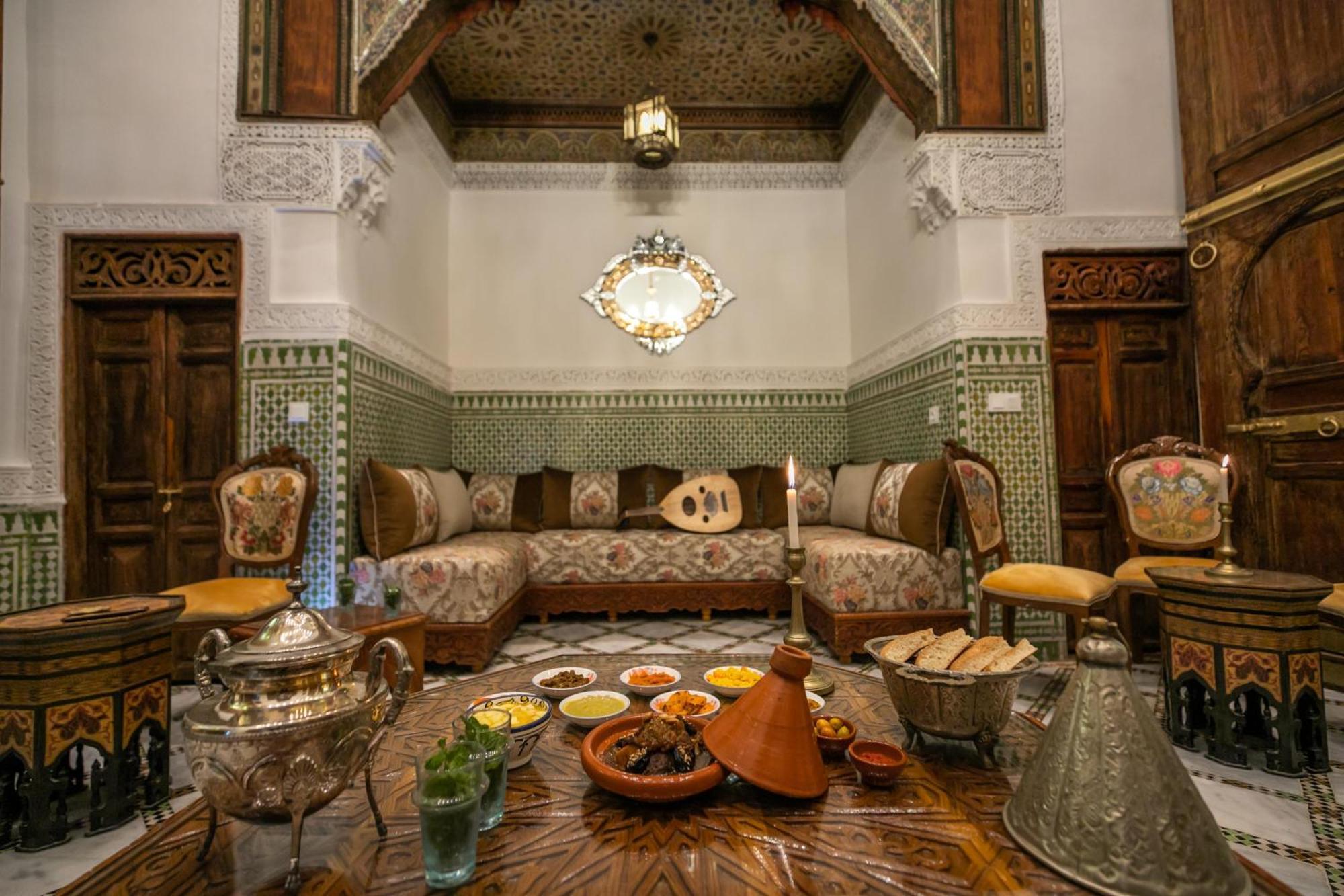 Dar Usham Fes Bed and Breakfast Buitenkant foto